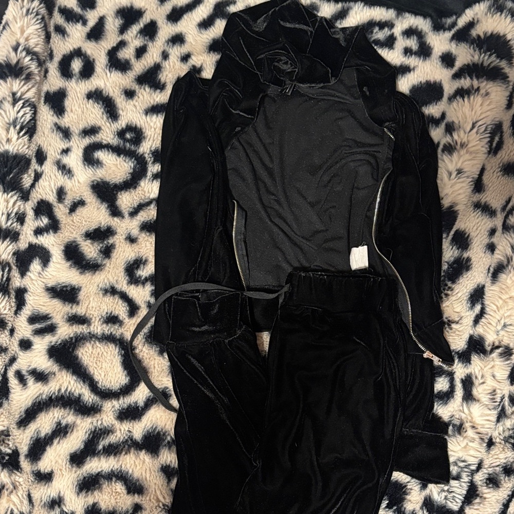 Black Velvet Two-Piece Loungewear Set